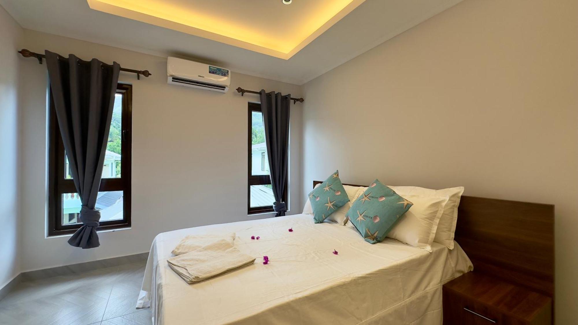 Green Palm Self Catering Anse aux Pins Екстер'єр фото