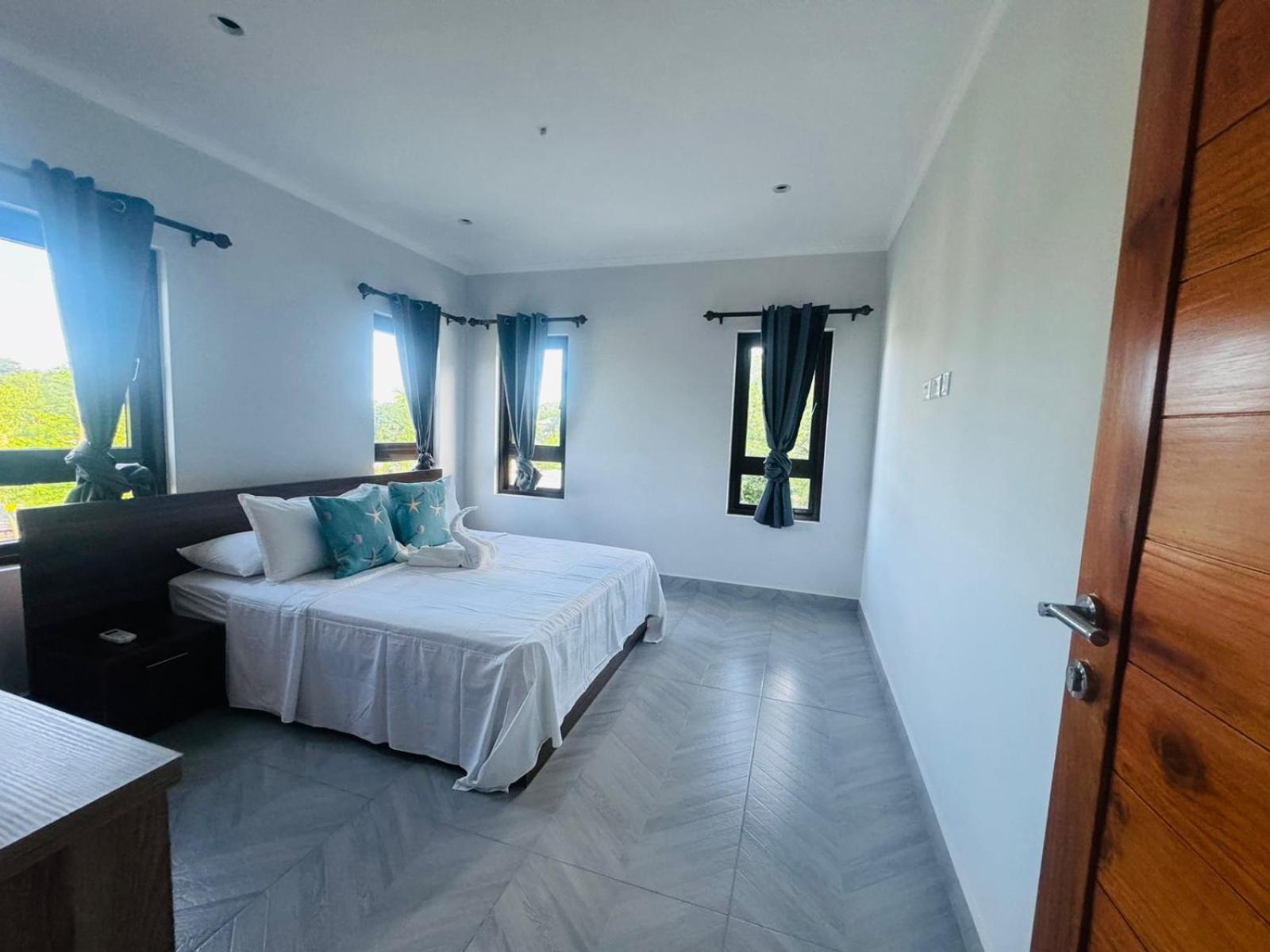 Green Palm Self Catering Anse aux Pins Екстер'єр фото